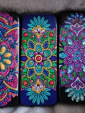 💎 Handmade Bling Rhinestone Glasses Case – Unique Floral Design 💎Beautiful